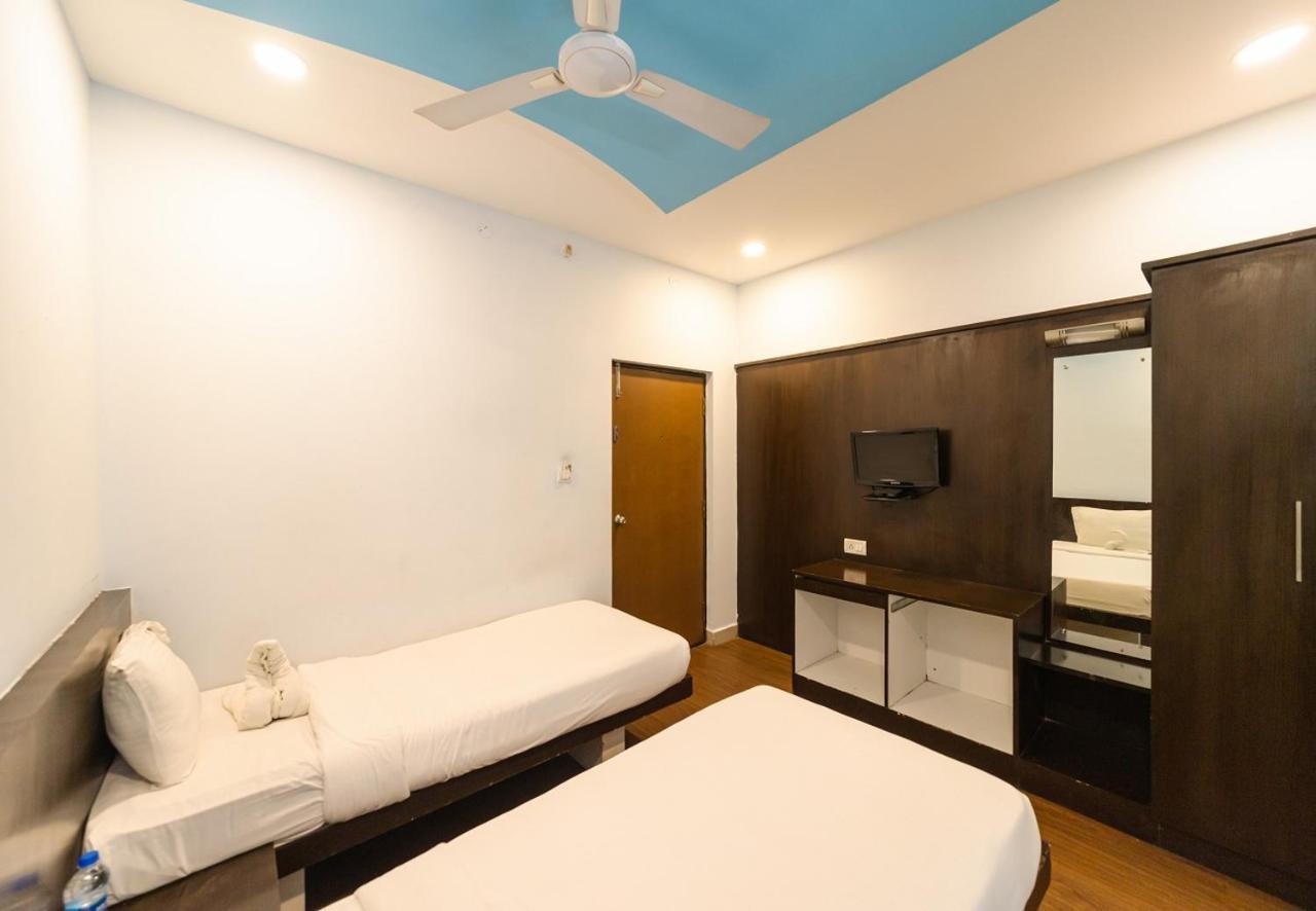 Hotel Scarlet Bangalore Exterior photo